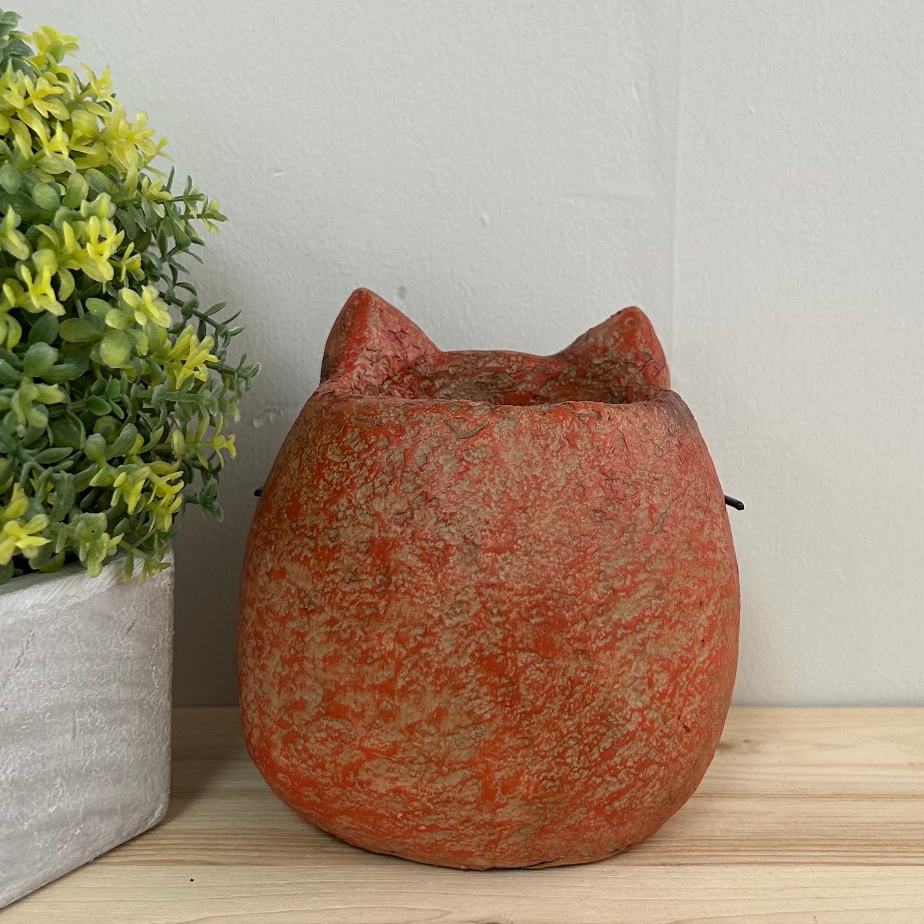 Garden Friends Planter