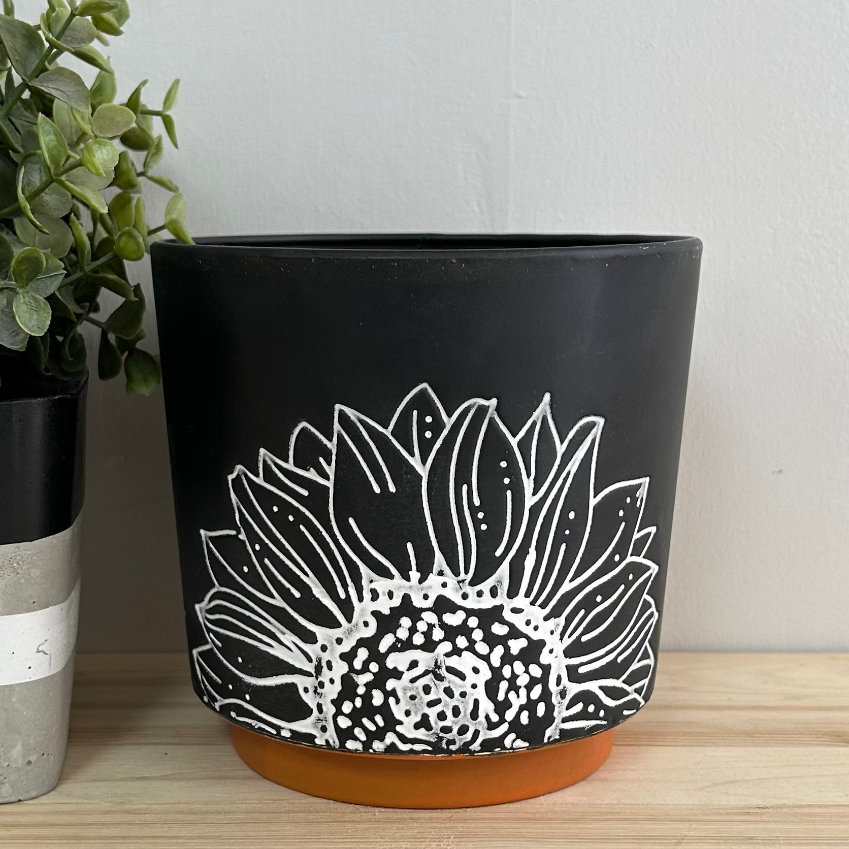 Metal Embossed Sunflower Planter