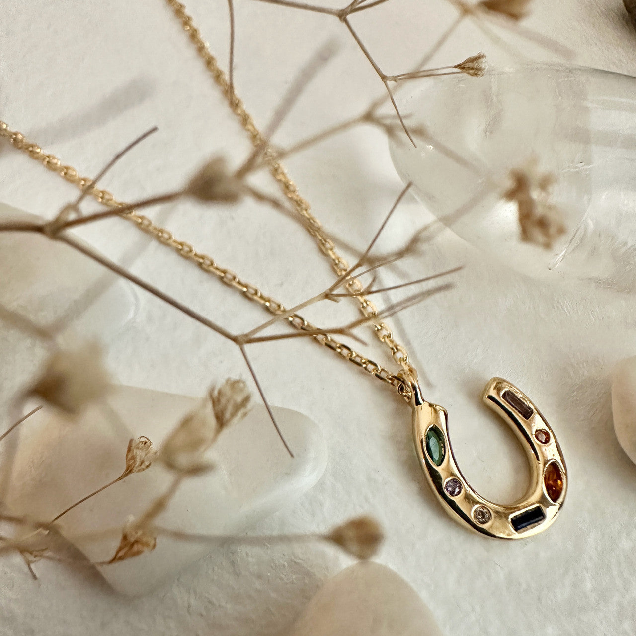 "El Dorado" Tiny Gemmed Horseshoe Charm Necklace In Gold