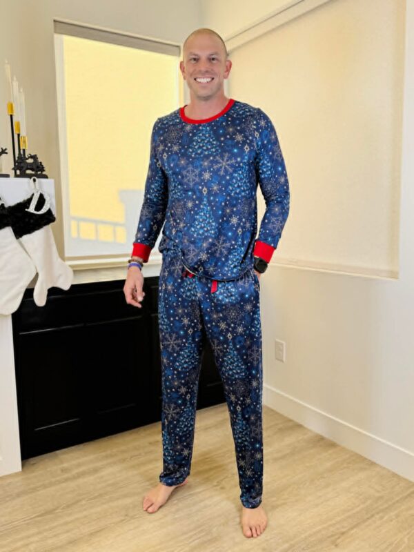 PREORDER Men's Snowflake Christmas PJ's