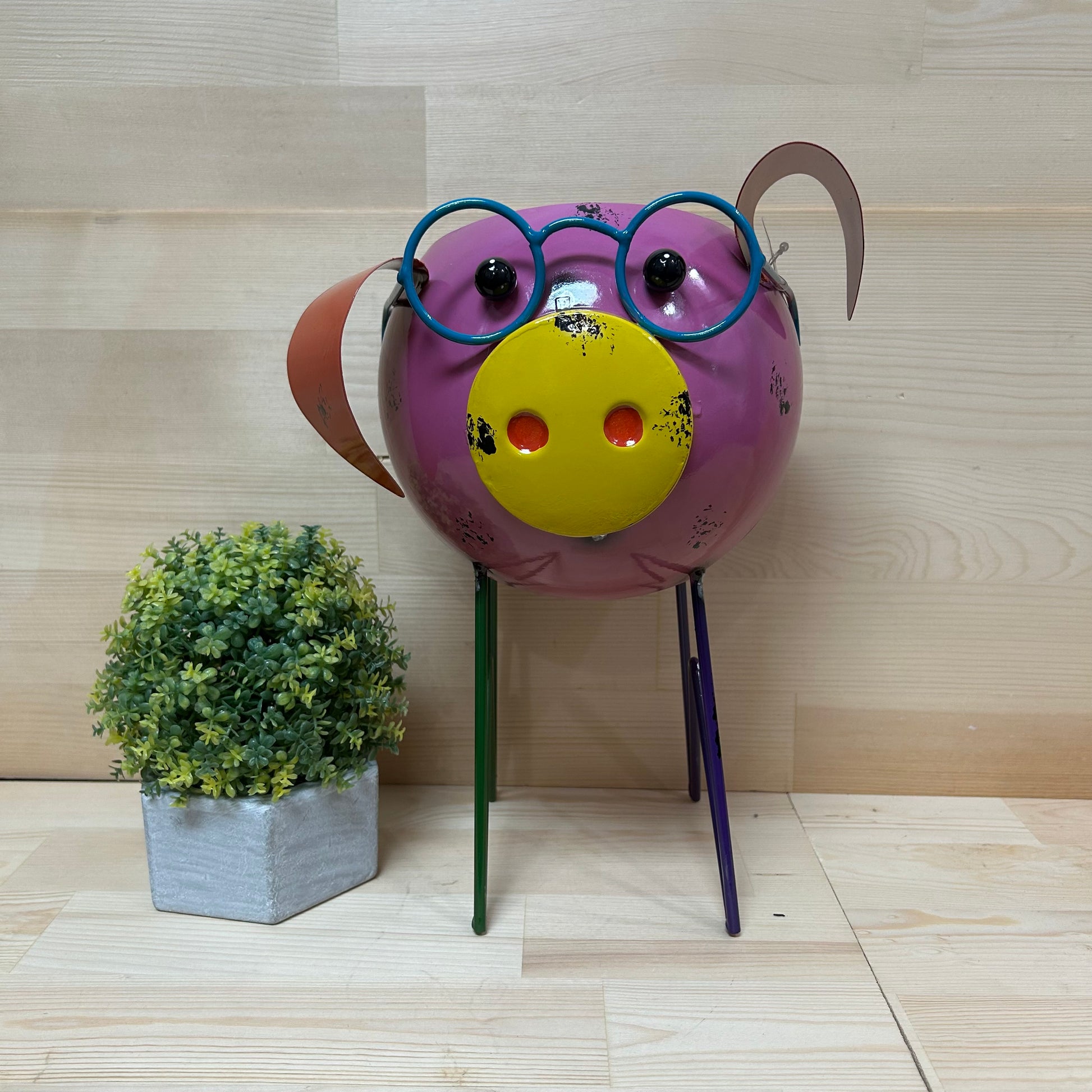 Metal Farm Friends Planter